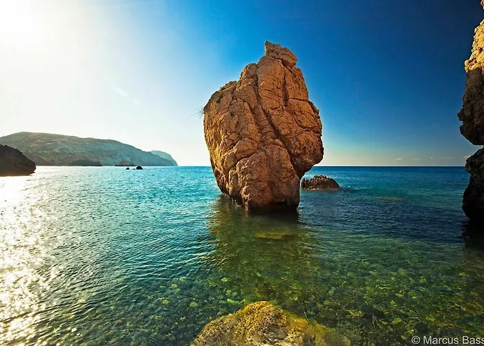 Grand Zeus * Ανώγυρα