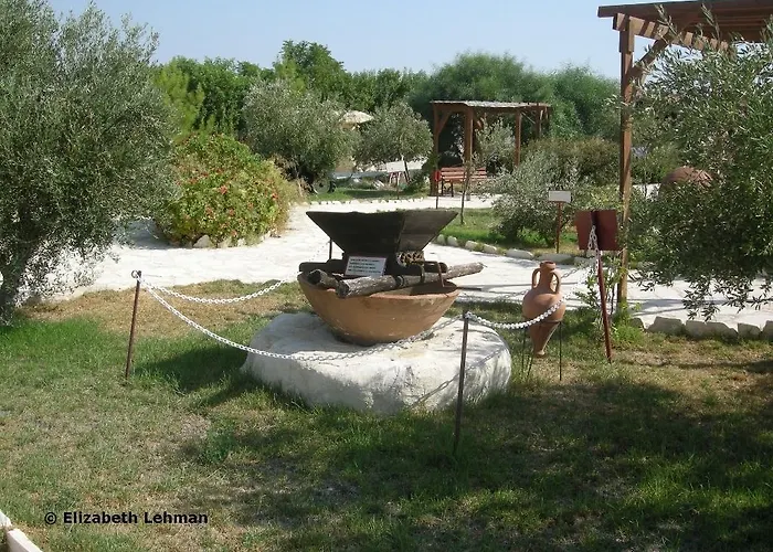 Βίλα Grand Zeus Ανώγυρα